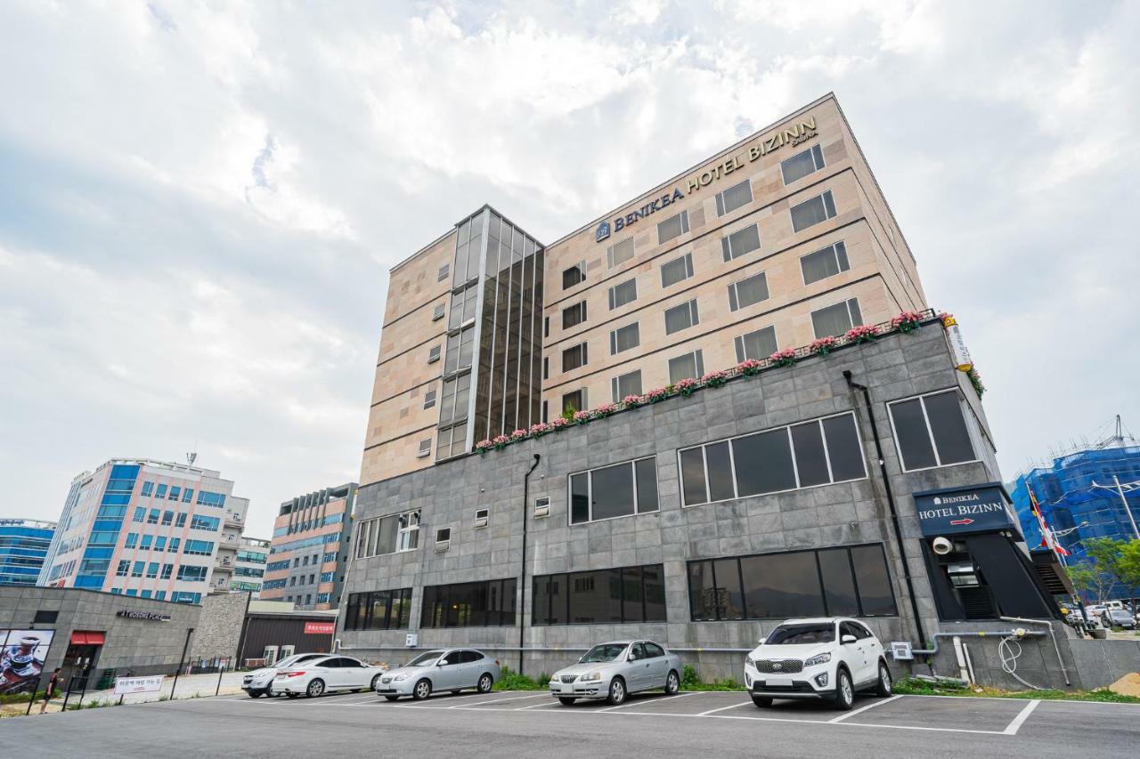 Benikea Hotel Bizinn Wonju Buitenkant foto