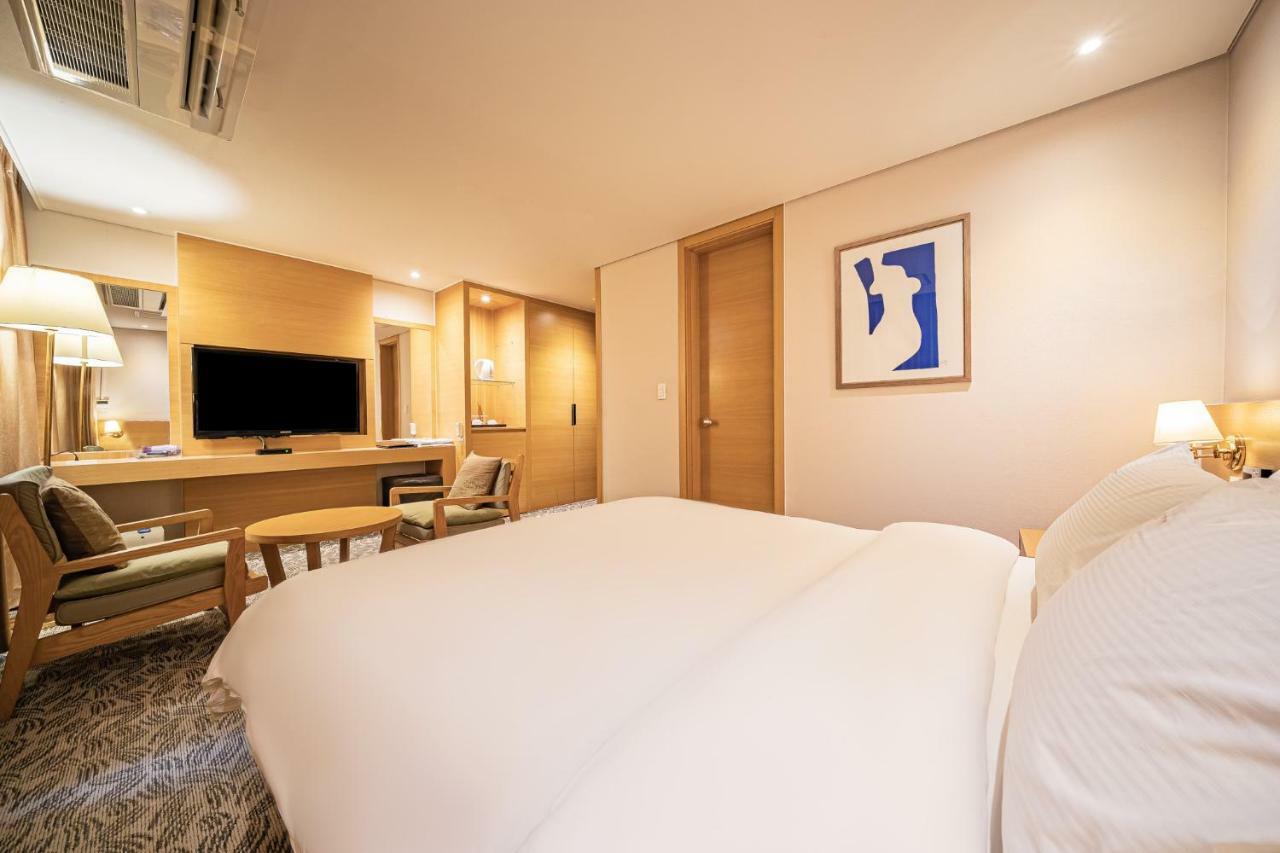 Benikea Hotel Bizinn Wonju Buitenkant foto
